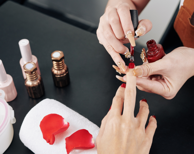 Trendy nail designs